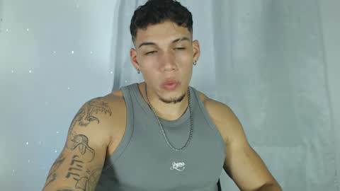 INDEPENDENT MODEL  online show from January 31, 2025, 12:28 am