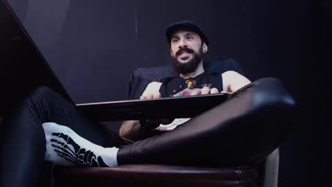 AxelColton online show from January 29, 2025, 7:04 am