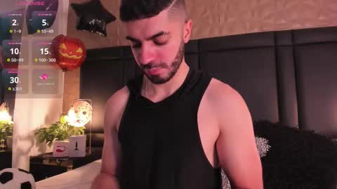 Axel Thompsom online show from October 29, 2025, 11:56 am