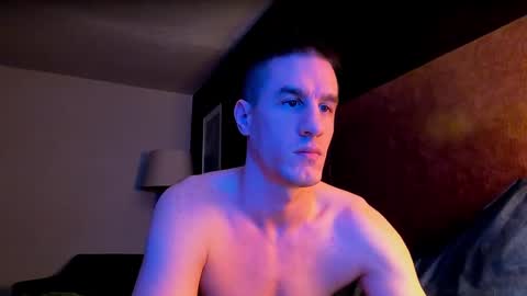 Axl online show from February 17, 2025, 1:10 pm