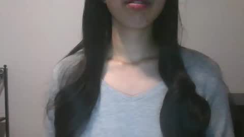 axue online show from December 17, 2024, 11:38 pm