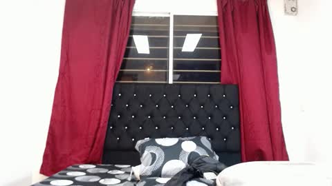 Snapshot of axxxel_twink chatting on February 3, 2026, 6:40 am Axxxel online show from February 3, 2026, 6:40 am