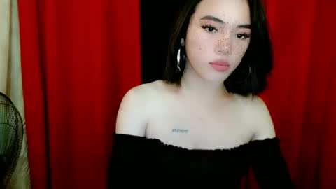 ayesha_x online show from October 23, 2025, 3:11 pm