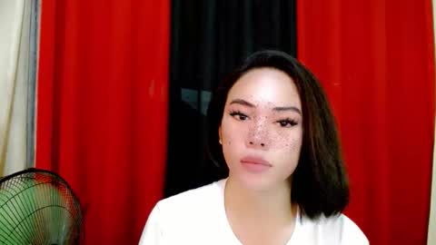 ayesha_x online show from October 27, 2025, 4:27 am
