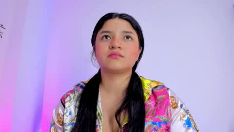 Mariana online show from November 9, 2025, 8:18 pm