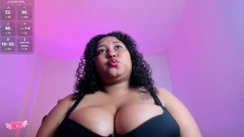 Ayliinn  online show from November 20, 2025, 6:02 am