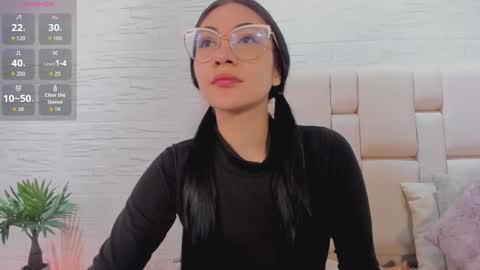 ayllin  online show from November 20, 2025, 11:32 am