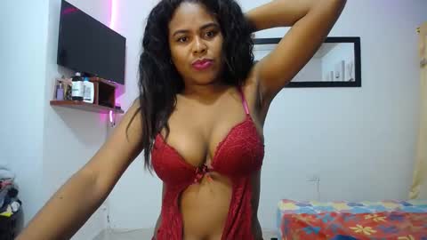 Snapshot of aynaraross1 chatting on February 26, 2025, 4:14 am aynaraross1 online show from February 26, 2025, 4:14 am