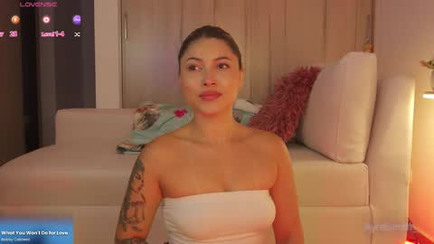 Ayra L online show from February 20, 2025, 11:10 pm