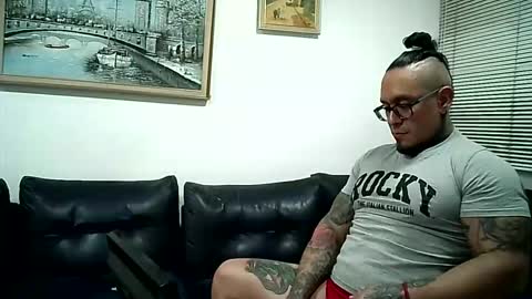 Ayrton naffah2 online show from November 7, 2025, 7:08 am