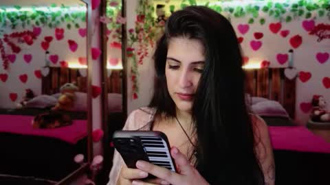 Azahar online show from February 8, 2026, 11:41 pm