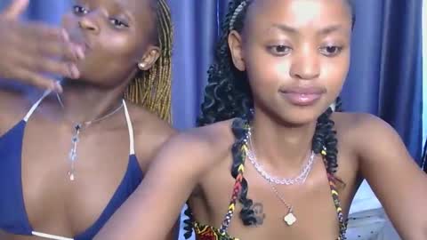 Azalea online show from December 1, 2025, 7:13 am