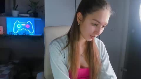 Snapshot of azeliaclark chatting on January 28, 2025, 6:28 pm Sofia online show from January 28, 2025, 6:28 pm