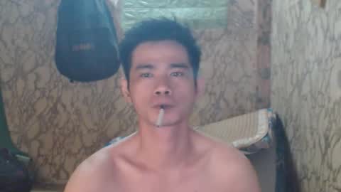 Snapshot of azn_philip chatting on November 14, 2025, 10:25 am Philip online show from November 14, 2025, 10:25 am