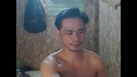 Snapshot of azn_philip chatting on June 4, 2026, 9:26 am Philip online show from June 4, 2026, 9:26 am