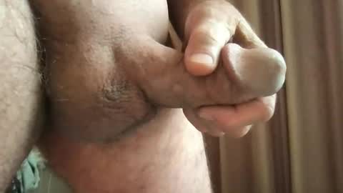 Snapshot of aznj0nluvs chatting on February 6, 2025, 2:55 am Jon online show from February 6, 2025, 2:55 am