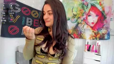 Azucena R online show from October 21, 2025, 2:40 pm