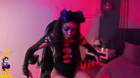 Azurra  online show from October 29, 2025, 9:38 pm