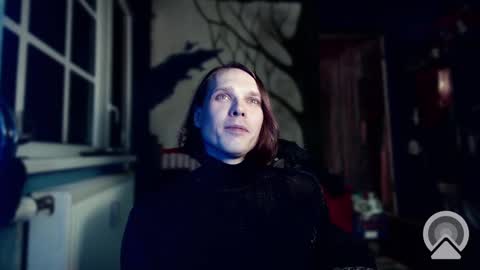 azusama online show from February 4, 2025, 7:55 pm