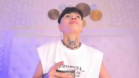 Anny online show from March 13, 2026, 4:08 am