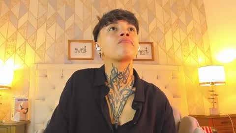 Anny online show from April 6, 2026, 3:37 am