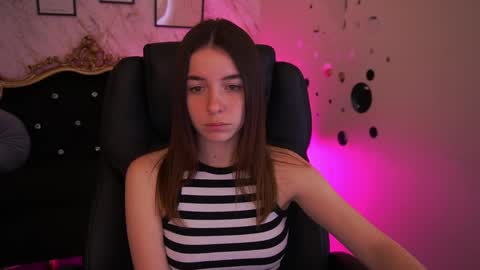 Babe online show from May 14, 2026, 6:42 am