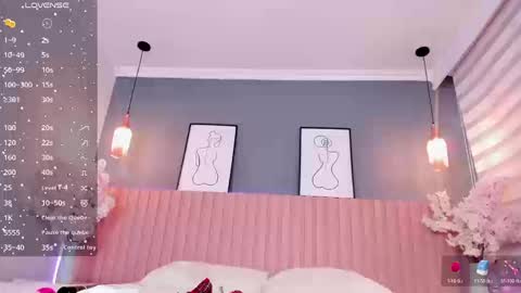 Snapshot of babe_sophiee chatting on September 26, 2025, 10:36 pm babe_sophiee online show from September 26, 2025, 10:36 pm
