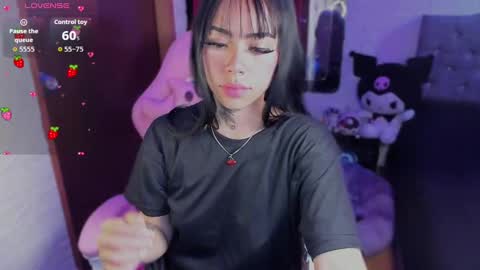 Snapshot of babee_04 chatting on September 23, 2025, 7:28 pm babee online show from September 23, 2025, 7:28 pm