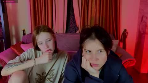 Sweety Eva online show from November 28, 2025, 11:35 am