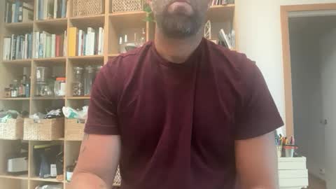 Snapshot of babeheater chatting on June 9, 2026, 4:18 pm babeheater online show from June 9, 2026, 4:18 pm