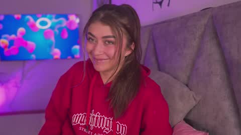 Samanta online show from November 4, 2025, 4:22 am