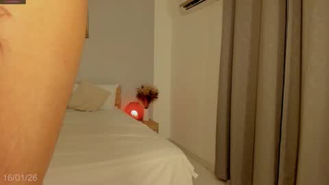 Snapshot of babesexy19_ chatting on January 17, 2026, 3:22 am itzell online show from January 17, 2026, 3:22 am