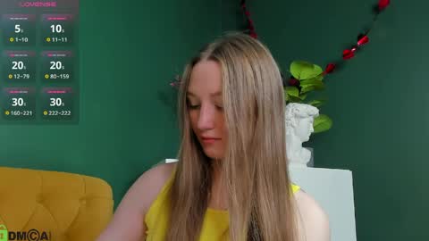 Snapshot of baby_annn chatting on May 22, 2026, 3:02 am Ann online show from May 22, 2026, 3:02 am