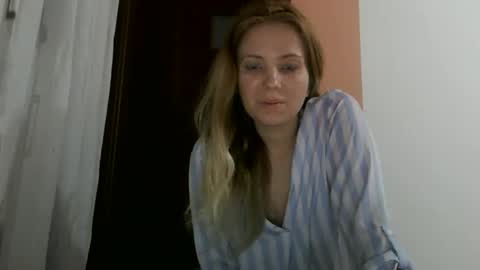 Snapshot of baby_blondee chatting on February 6, 2026, 6:44 pm Baby Blonde online show from February 6, 2026, 6:44 pm
