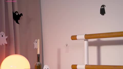 Snapshot of baby_bub chatting on October 19, 2025, 6:14 am Cristy online show from October 19, 2025, 6:14 am