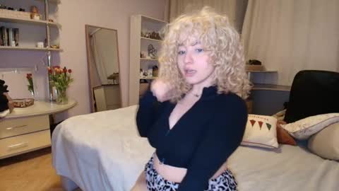 Snapshot of baby_doll91 chatting on March 24, 2026, 5:40 pm Babby Doll online show from March 24, 2026, 5:40 pm