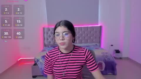 baby_glow01 online show from October 12, 2025, 12:37 pm