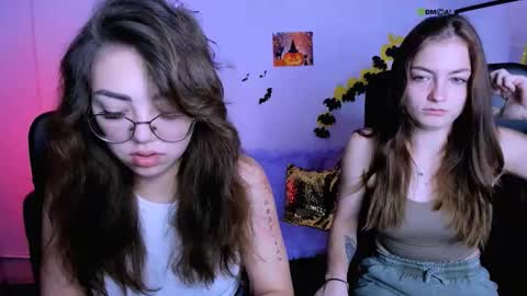 Snapshot of baby_hotte chatting on November 6, 2025, 7:09 am baby online show from November 6, 2025, 7:09 am