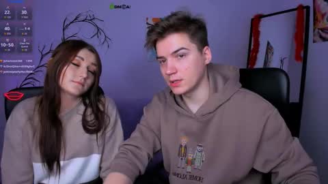 Snapshot of baby_hotte chatting on November 19, 2025, 9:15 pm baby online show from November 19, 2025, 9:15 pm