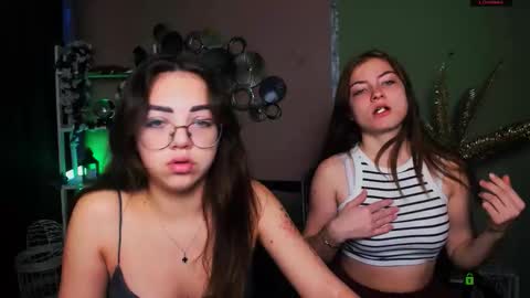 Snapshot of baby_hotte chatting on November 26, 2025, 6:58 am baby online show from November 26, 2025, 6:58 am