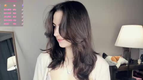 Emily online show from December 16, 2025, 7:02 am