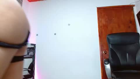 Snapshot of baby_lovehot_1 chatting on March 2, 2025, 2:00 pm sofia online show from March 2, 2025, 2:00 pm