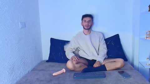 baby_monster6 online show from September 15, 2025, 1:33 pm