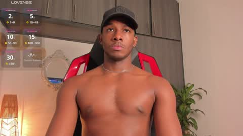 FOLLOW ME  online show from April 5, 2026, 10:40 pm