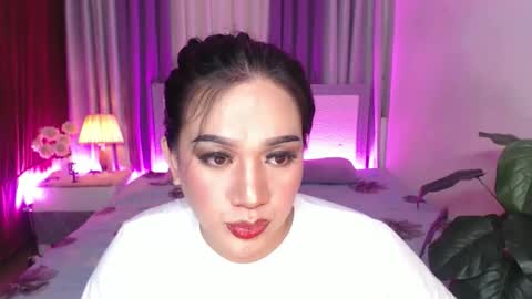   AMANDA  online show from May 19, 2026, 7:09 pm