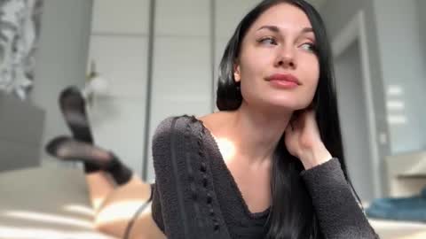 Baby Coffee online show from November 25, 2025, 9:53 am