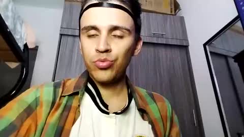 Dani  online show from October 29, 2025, 9:27 pm