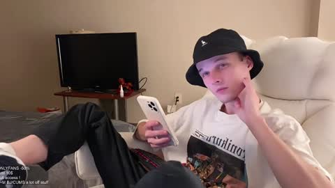Big cock boy online show from December 5, 2024, 2:31 am
