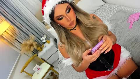 Snapshot of babygoddess4u chatting on December 24, 2024, 8:05 pm ASK ME IN PM online show from December 24, 2024, 8:05 pm