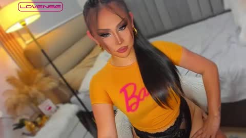 Snapshot of babygoddess4u chatting on December 1, 2025, 5:18 pm ASK ME IN PM online show from December 1, 2025, 5:18 pm